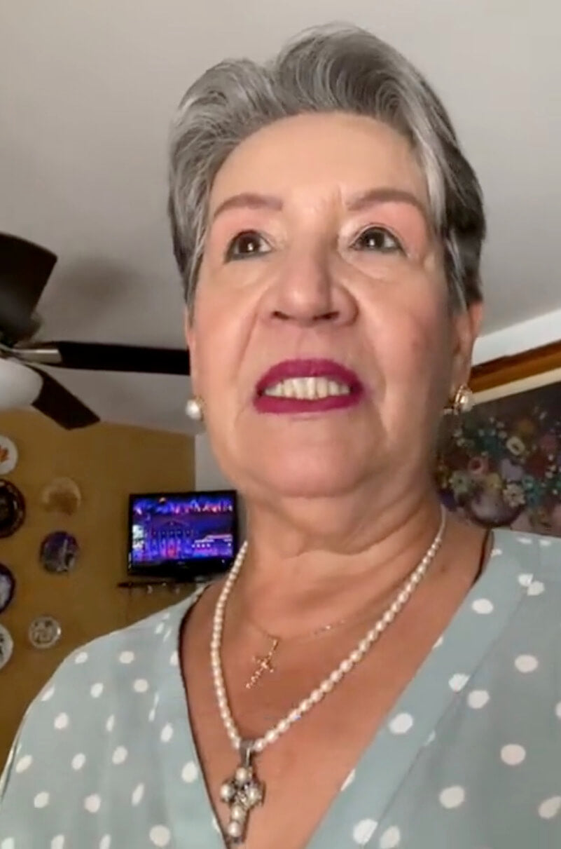 Cargar vídeo: 
